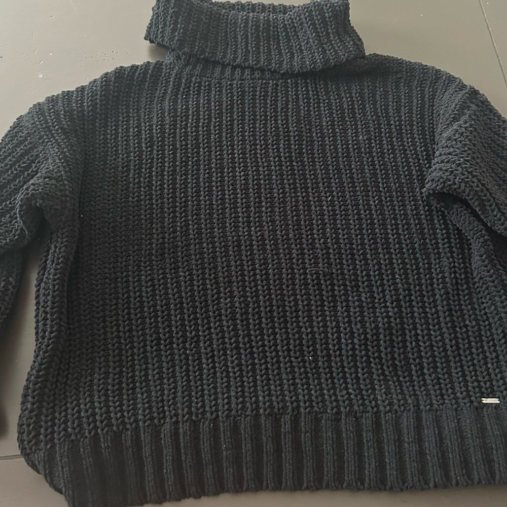 Hollister Black Knit Sweater